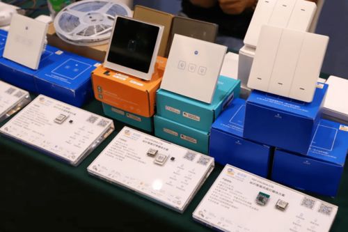 智能照明技术创新 从智能灯泡到智慧生态